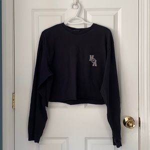 *SOLD* Nautica Cropped Raw Hem Long Sleeve Tee